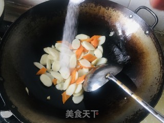 清炒山药的做法步骤：7