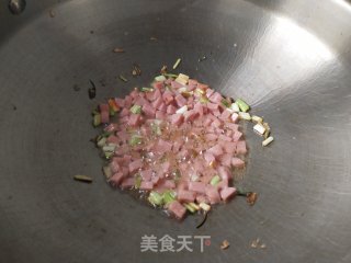 五彩紫米炒饭的做法步骤：5