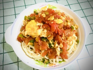 西红柿鸡蛋拌面的做法步骤：11