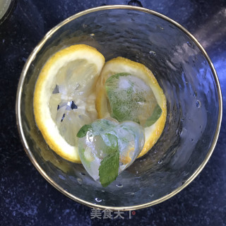 草莓蜂蜜柠檬茶的做法步骤：5