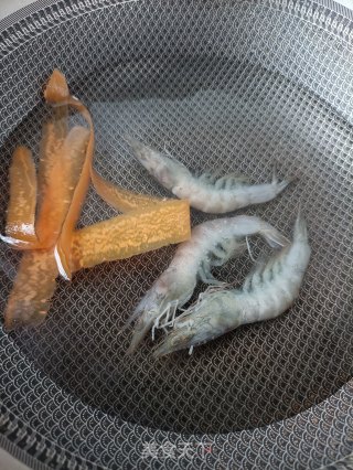 “懒人快手餐”鲜虾藜麦饭团的做法步骤：7