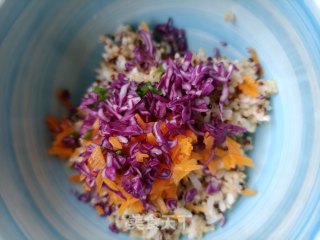 “懒人快手餐”鲜虾藜麦饭团的做法步骤：12