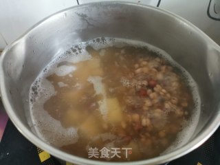 薏米山药红豆枣粥的做法步骤：3