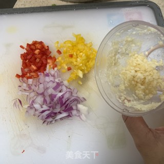 椒盐海虾的做法步骤：1