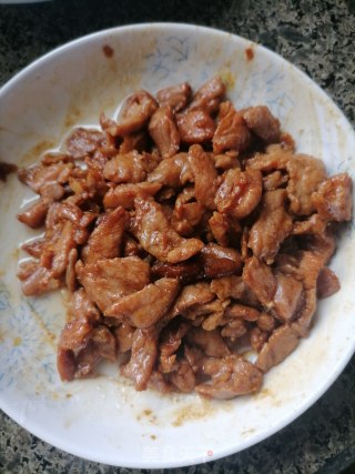 辣椒炒肉的做法步骤：3