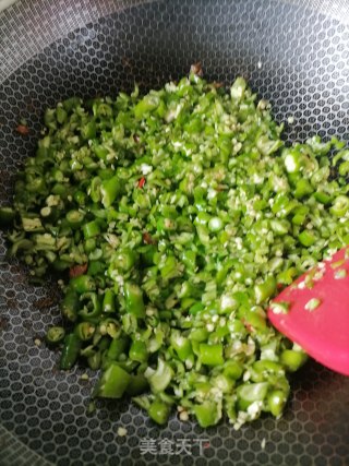 辣椒炒肉的做法步骤：4