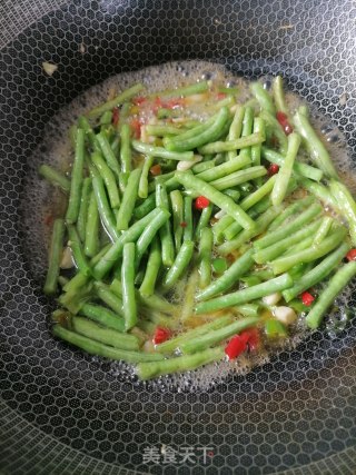 素炒豇豆的做法步骤：4