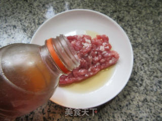 肉末蒸六月黄的做法步骤：3
