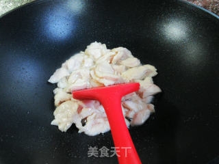 鸡胸肉炒丝瓜的做法步骤：10