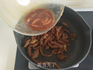 牛肉起司面包卷的做法步骤：7