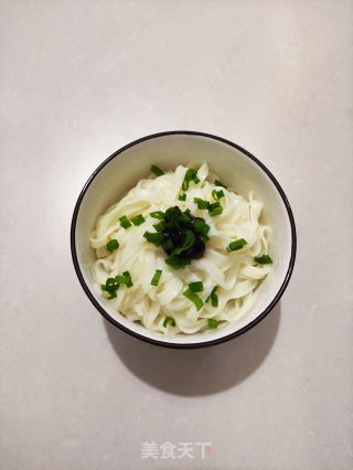 葱油杂酱素面的做法步骤：5