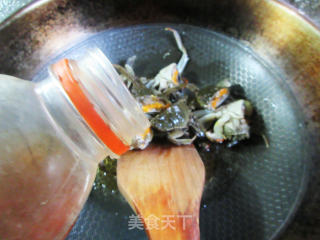 毛豆炒六月黄的做法步骤：6