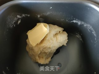 香葱热狗面包的做法步骤：3