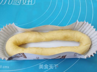 香葱热狗面包的做法步骤：4