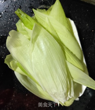 蒸玉米粑粑的做法步骤：4