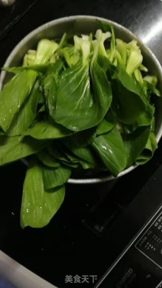 蒜香青菜的做法步骤：1