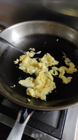 香肠鸡蛋炒饭的做法步骤：7