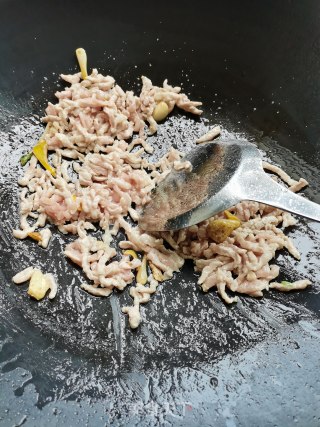 刀豆炒肉丝的做法步骤：4