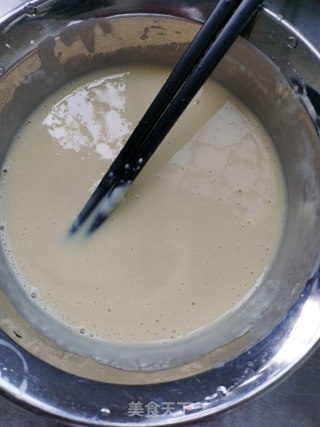 薄荷葱花鸡蛋饼的做法步骤：3