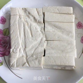 虾仁粉丝煲豆腐的做法步骤：1