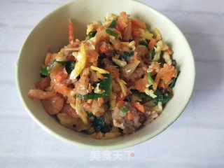 鸡蛋虾皮胡萝卜馅饺子的做法步骤：4