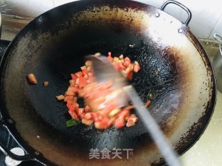番茄炖鲫鱼的做法步骤：2