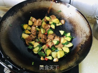 青瓜炒肉片的做法步骤：8