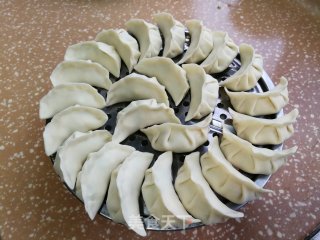 黄瓜鸡蛋饺子的做法步骤：9