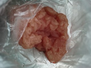 青椒炒肉丝的做法步骤：1