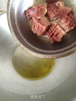 山豆角焖瘦肉的做法步骤：5