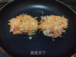 胡萝卜洋葱煎饼的做法步骤：6