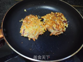 胡萝卜洋葱煎饼的做法步骤：7