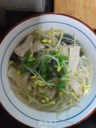 肉卷豆芽汤的做法步骤：8