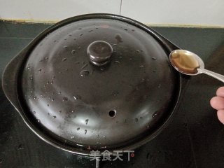 砂锅鲈鱼的做法步骤：5