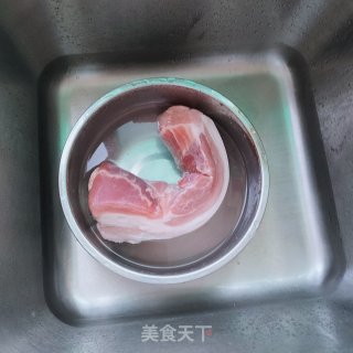 自制肉夹馍的做法步骤：1