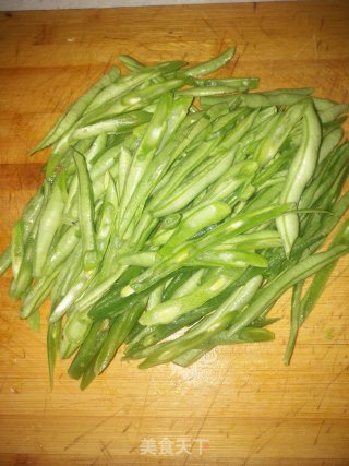 清炒四季豆的做法步骤：2