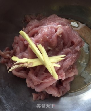 冬瓜肉丝汤的做法步骤：3