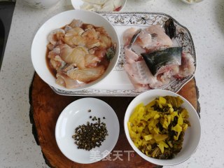 酸菜鱼的做法步骤：2