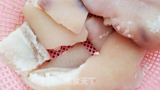 辣炒猪皮的做法步骤：3