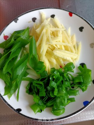 油焖大虾的做法步骤：3
