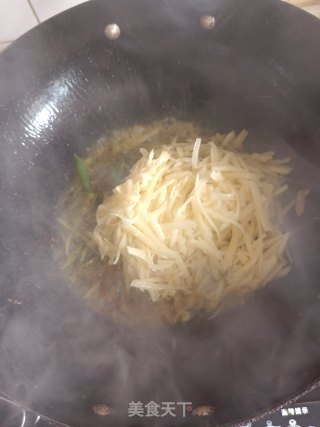 青椒土豆丝的做法步骤：4
