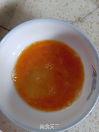 蛋饼菜叶汤的做法步骤：2
