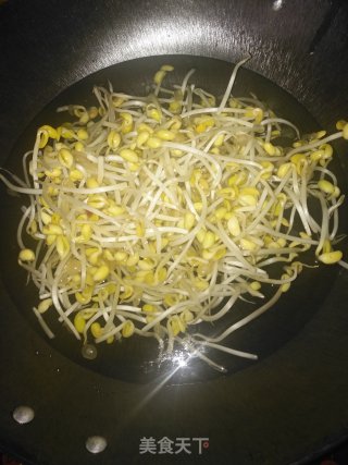 凉拌豆芽粉丝的做法步骤：3