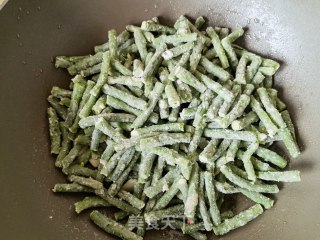 蒜蓉辣椒炒蒸豆角的做法步骤：11