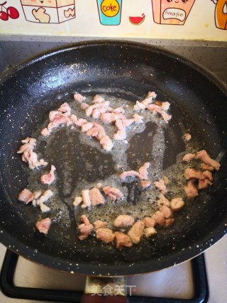 青椒鸡蛋面的做法步骤：9