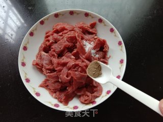小炒牛肉的做法步骤：3