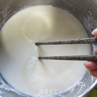 红糖豆腐花的做法步骤：11