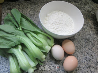 鸡蛋菜芯面疙瘩的做法步骤：1