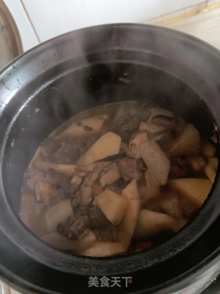 高笋烧牛肉的做法步骤：4