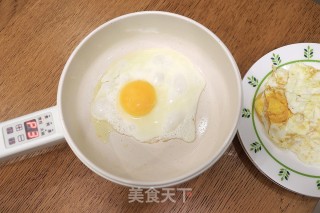 早餐饼之煎蛋全麦薄饼的做法步骤：3